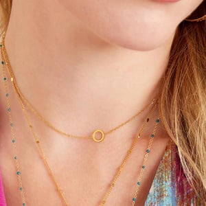 Minimalistic necklace open circle h5 Picture4